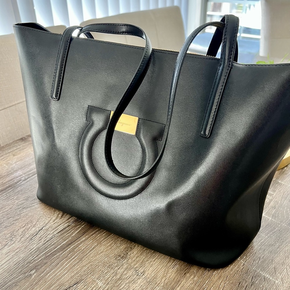 Salvatore Ferragamo Black Structured Leather Tote